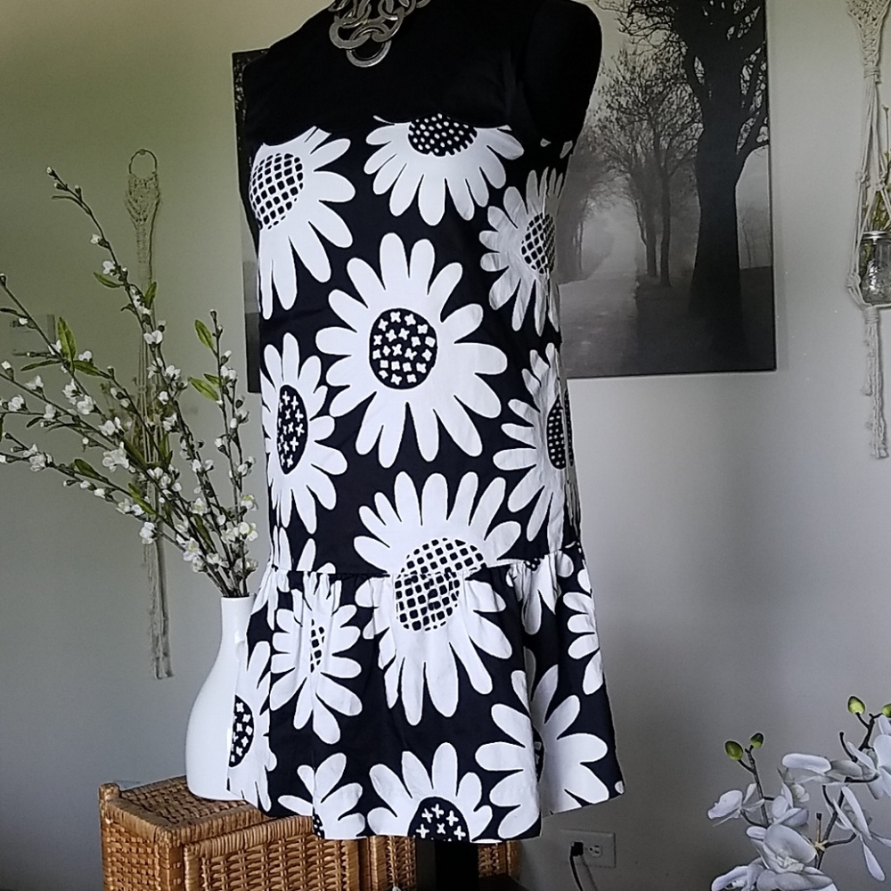 Victoria Beckham black and white dress